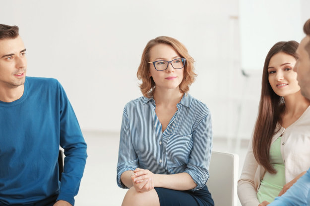 alcohol addiction treatment program FL group therapy at an alcohol addiction treatment program FL