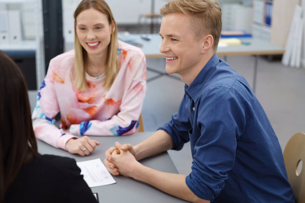 admissions team at an alcohol detox center
